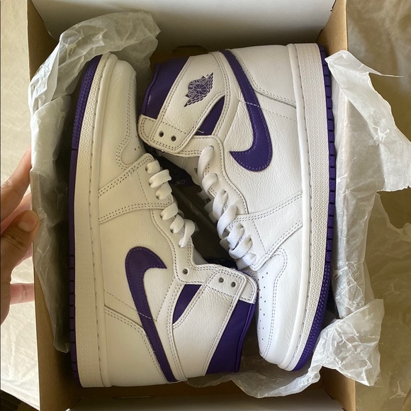 Nike Jordan 1 Metallic Purple